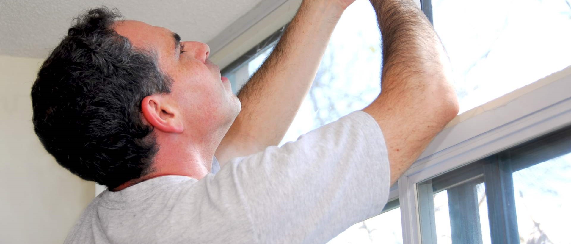 curtain fitters SW11